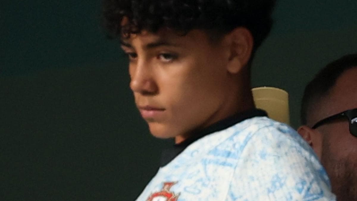 Ronaldo Jr marque un triplé dont un coup-franc sublime en Arabie