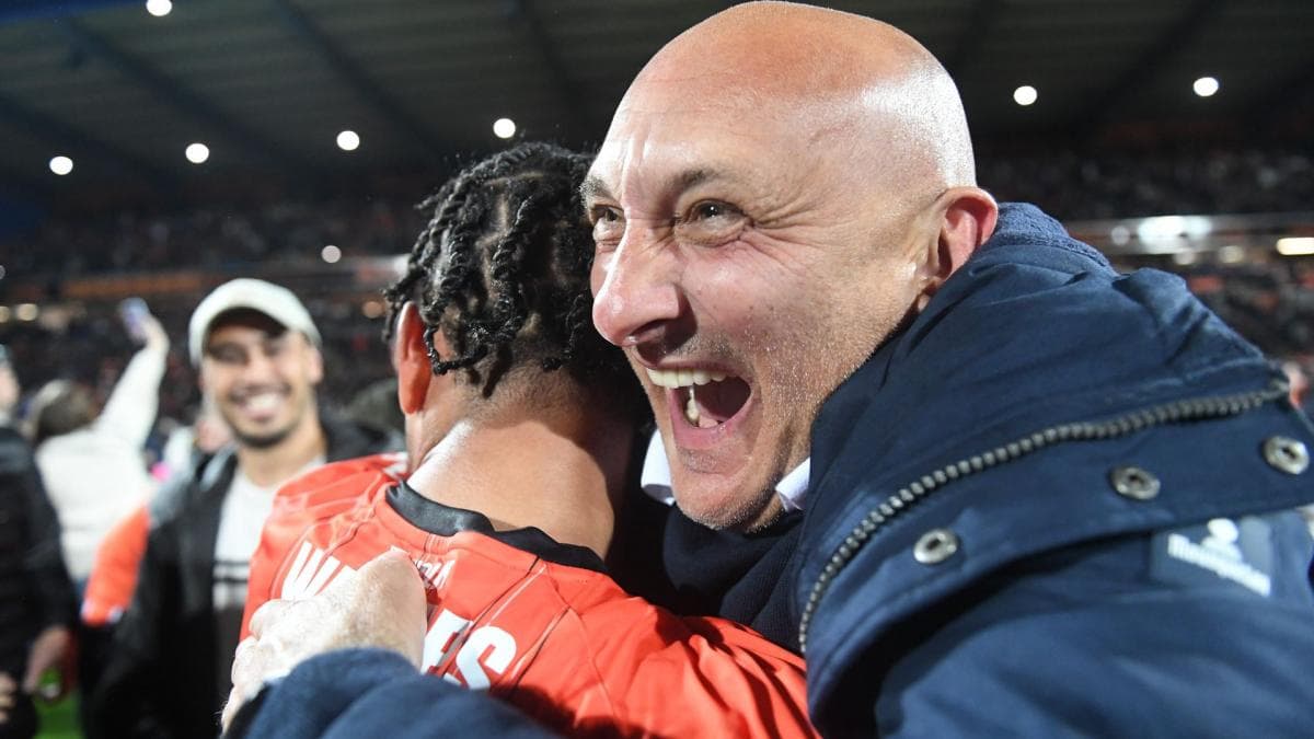 TFC - Carles Martinez Novell sur la sellette, un grand nom s'impose