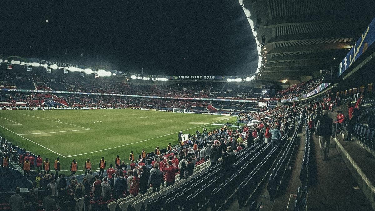 PSG - les trois spectacles qui précèdent le Bayern